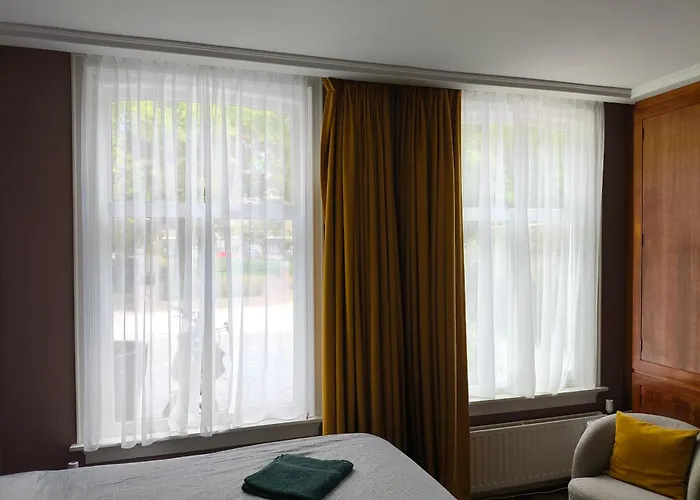 Blue Wave - Free Parking