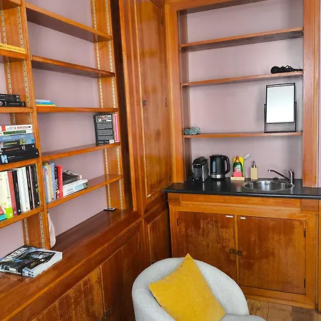 Blue Wave - Free Parking * Haag