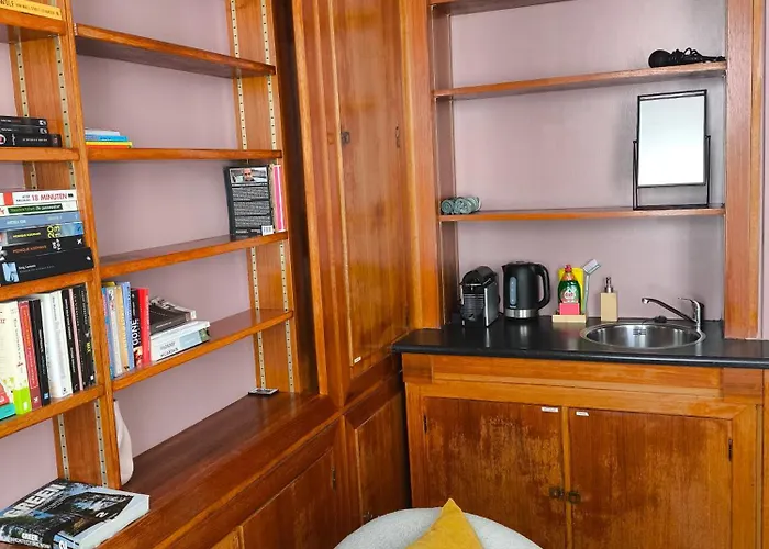 Blue Wave - Free Parking * Haga